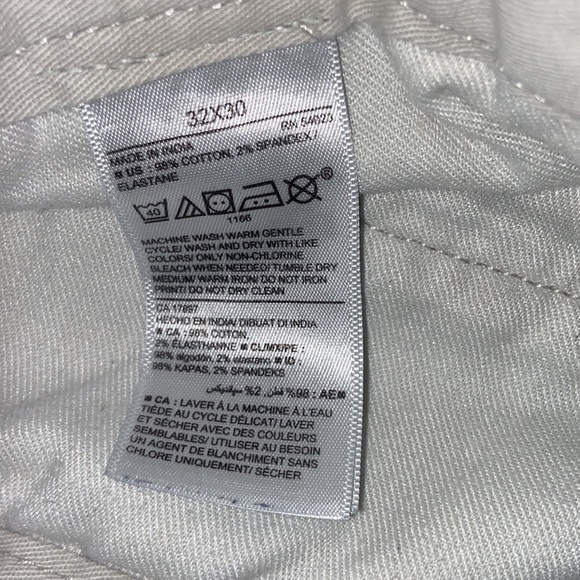 MENS OLD NAVY ULTIMATE SLIM LIGHT TAN CHINO PANTS 32 x 30 - Picture 8 of 9